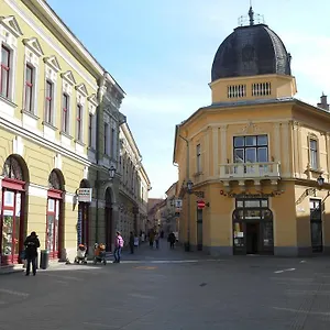 ellenőrizze a rendelkezésre állást